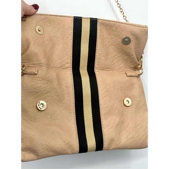 Moda Luxe purse with gold chain - Picture 8 of 11